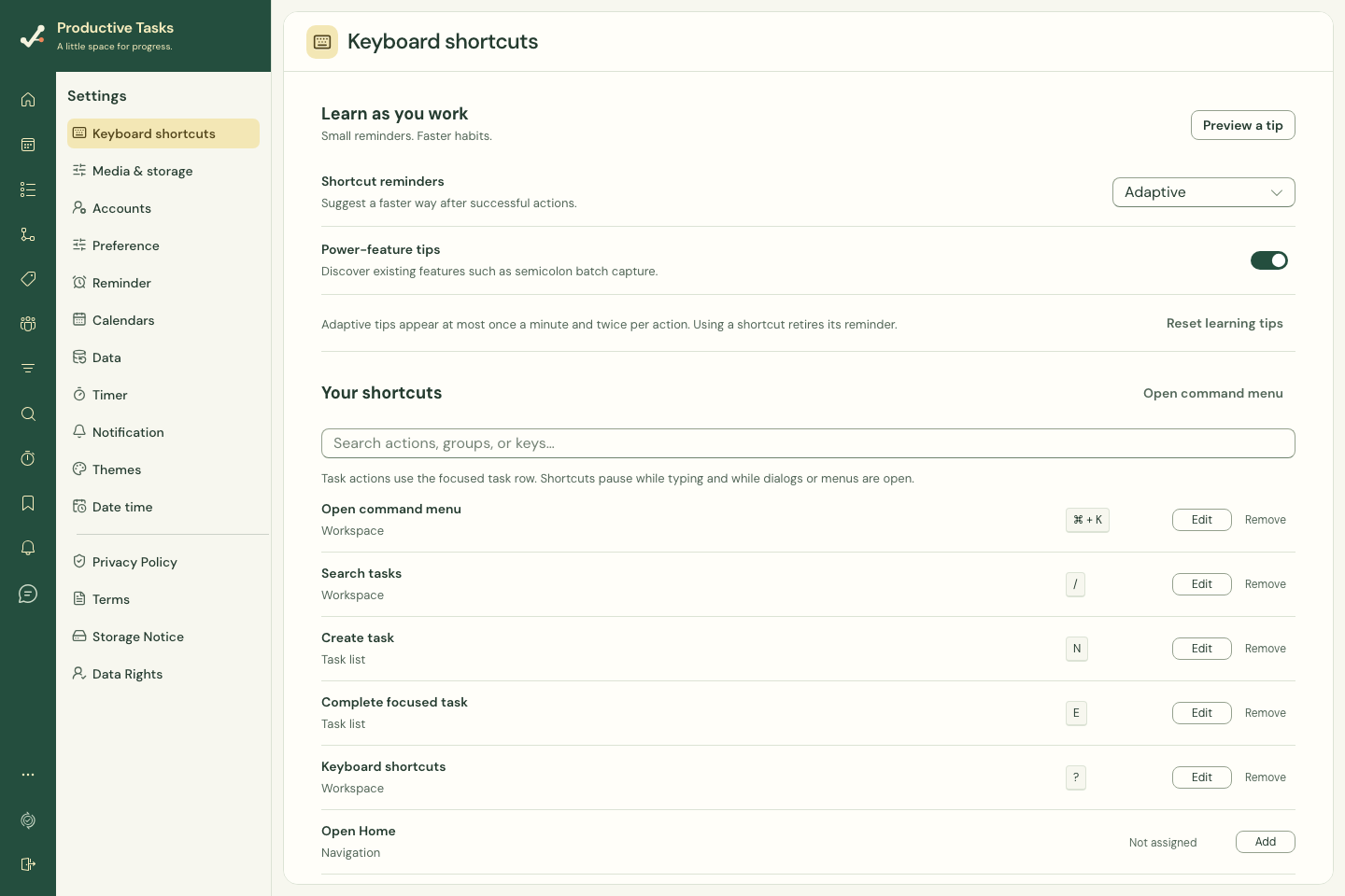 Keyboard shortcuts settings with learning tips, action bindings and customization controls.